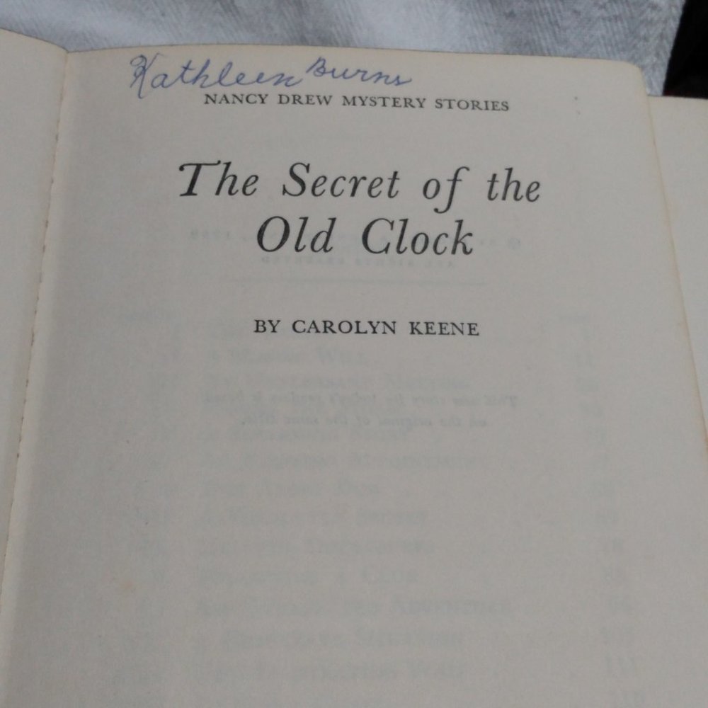 📚 #1 The Secret of the Old Clock - Picture 7 of 16